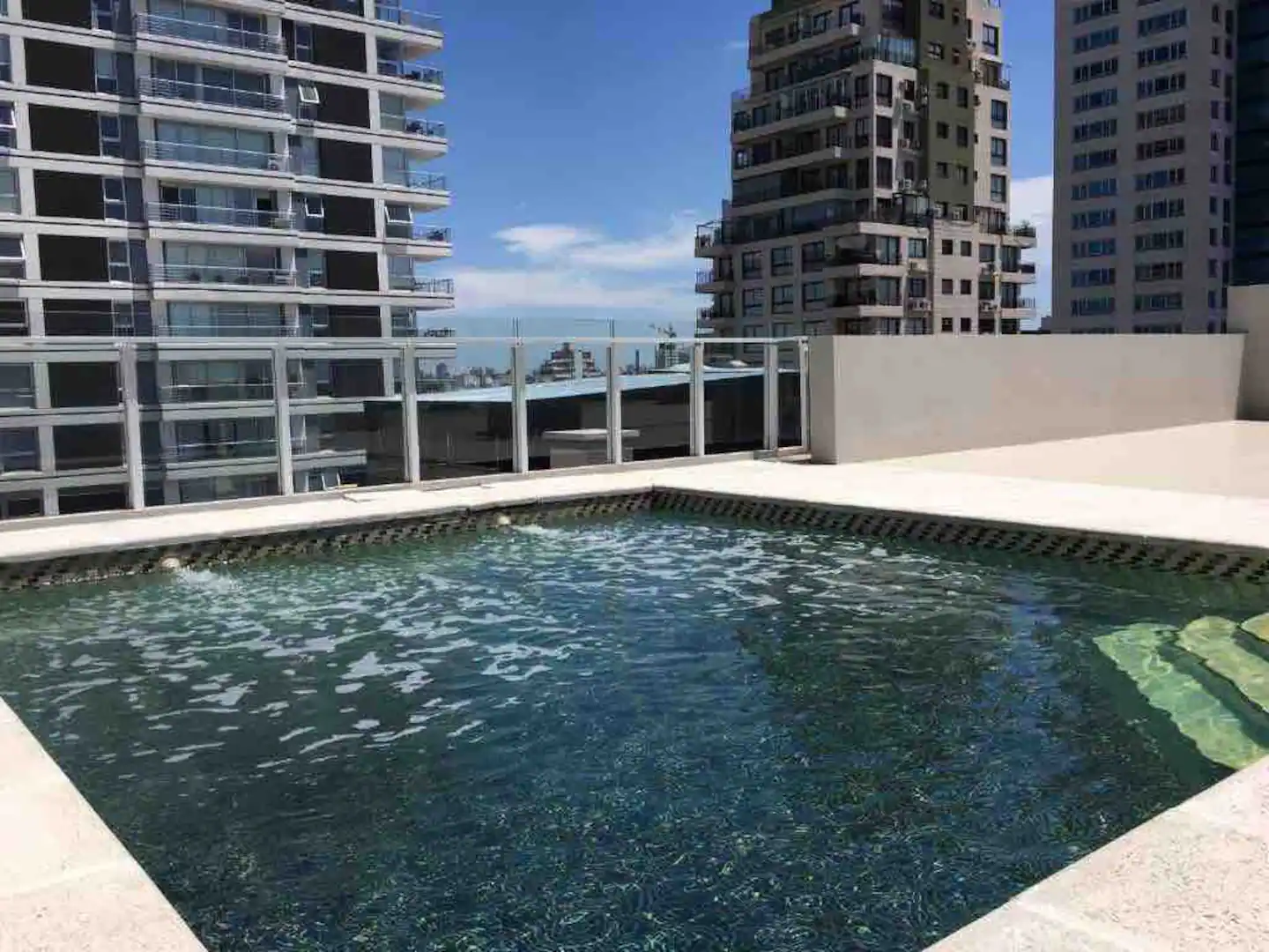 035cc952-68c1-4f58-9bd0-3c6371621244