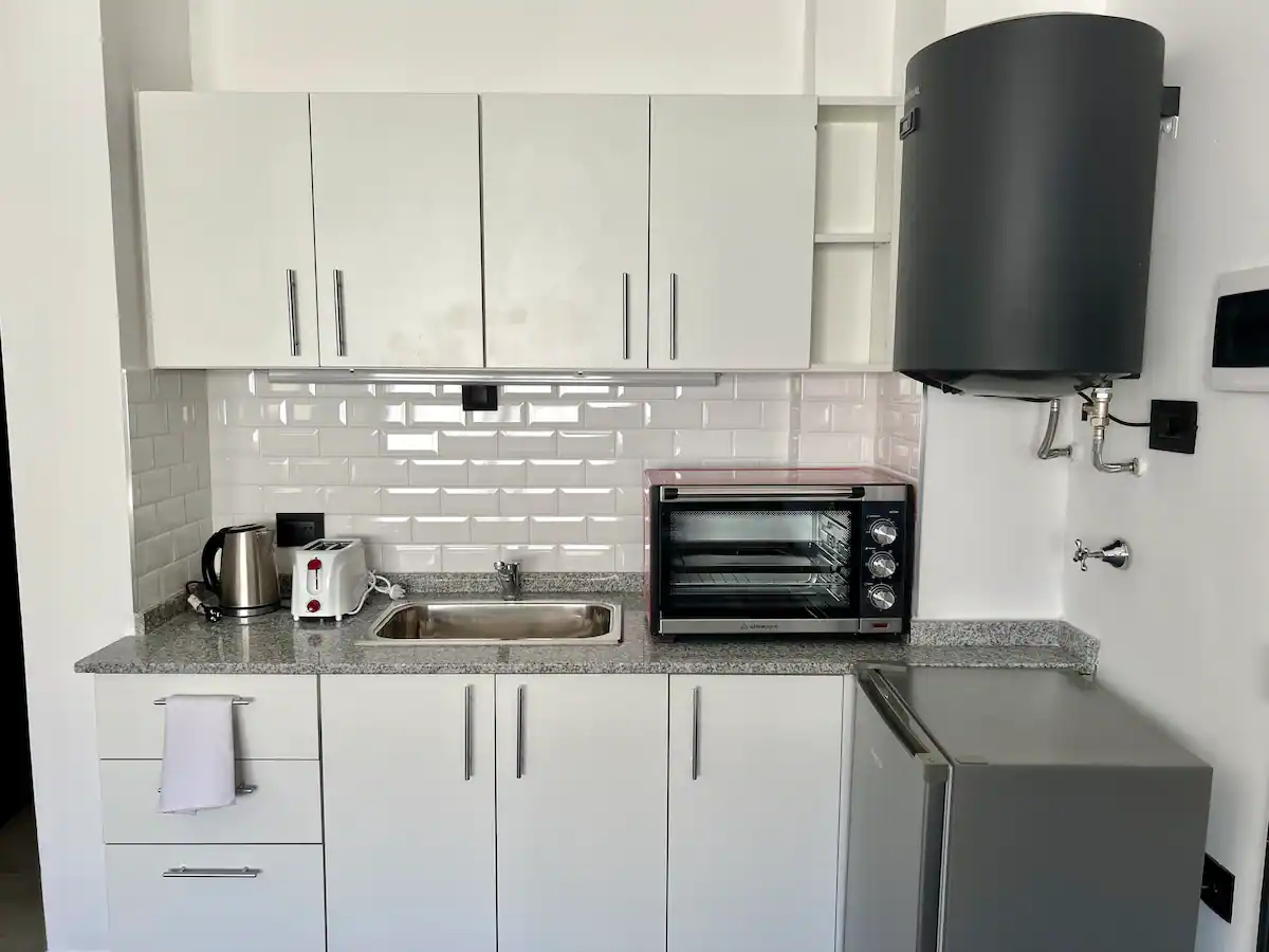 d6aa239a-19d4-4aaf-9820-2ea016827d6f