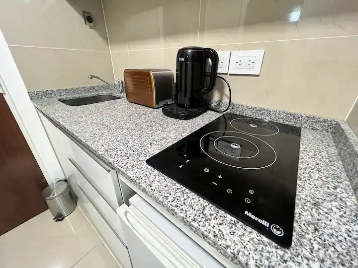 2306e1c0-54bd-4b3b-bbc4-96528555fa35