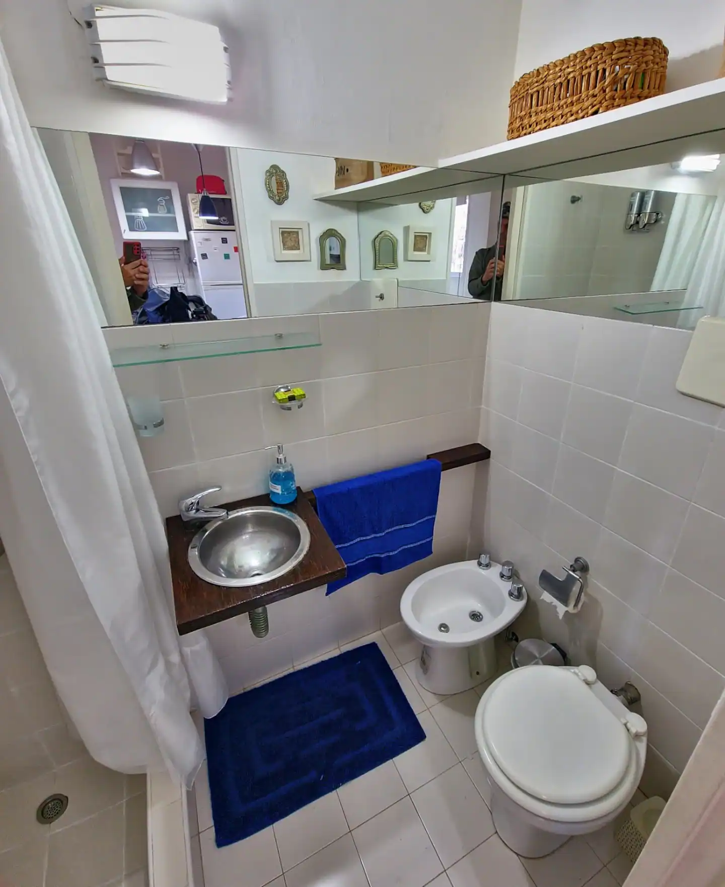 8bdbb4d8-1695-45e1-8b04-d3f3a74afbc6