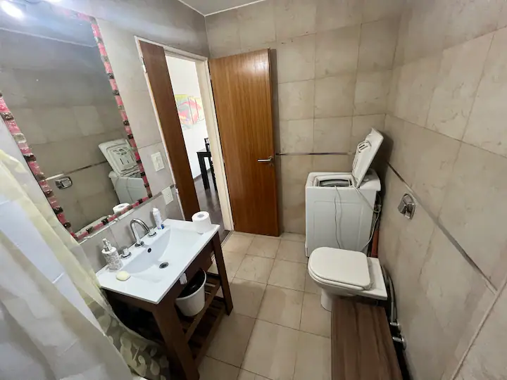 8ce3b50b-bf8f-472e-b26c-19dc0f6289ee