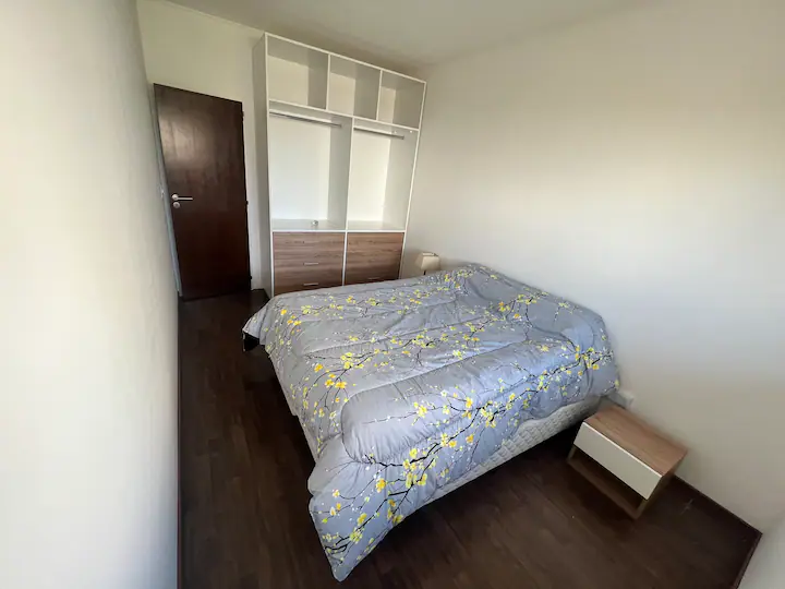 8e49d961-97dd-47e2-87d5-ce9a06eb0ef5