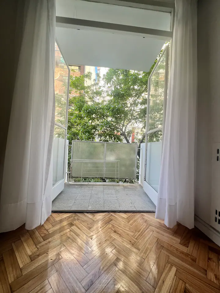 aa4036bd-8a33-4c2f-8bf3-b60e81aee189