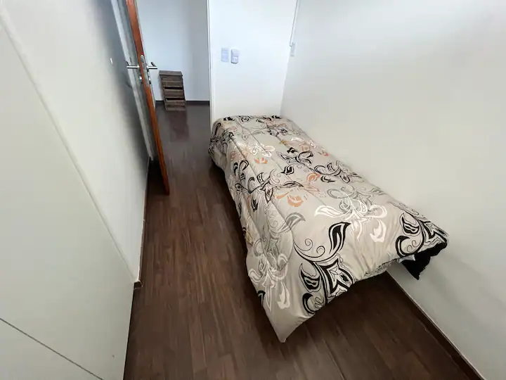 b075c40a-67dd-44fa-baa0-afa1ff0b8a3d