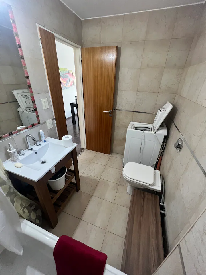 b3f6acab-139d-4814-82a8-ba4e3c7461db