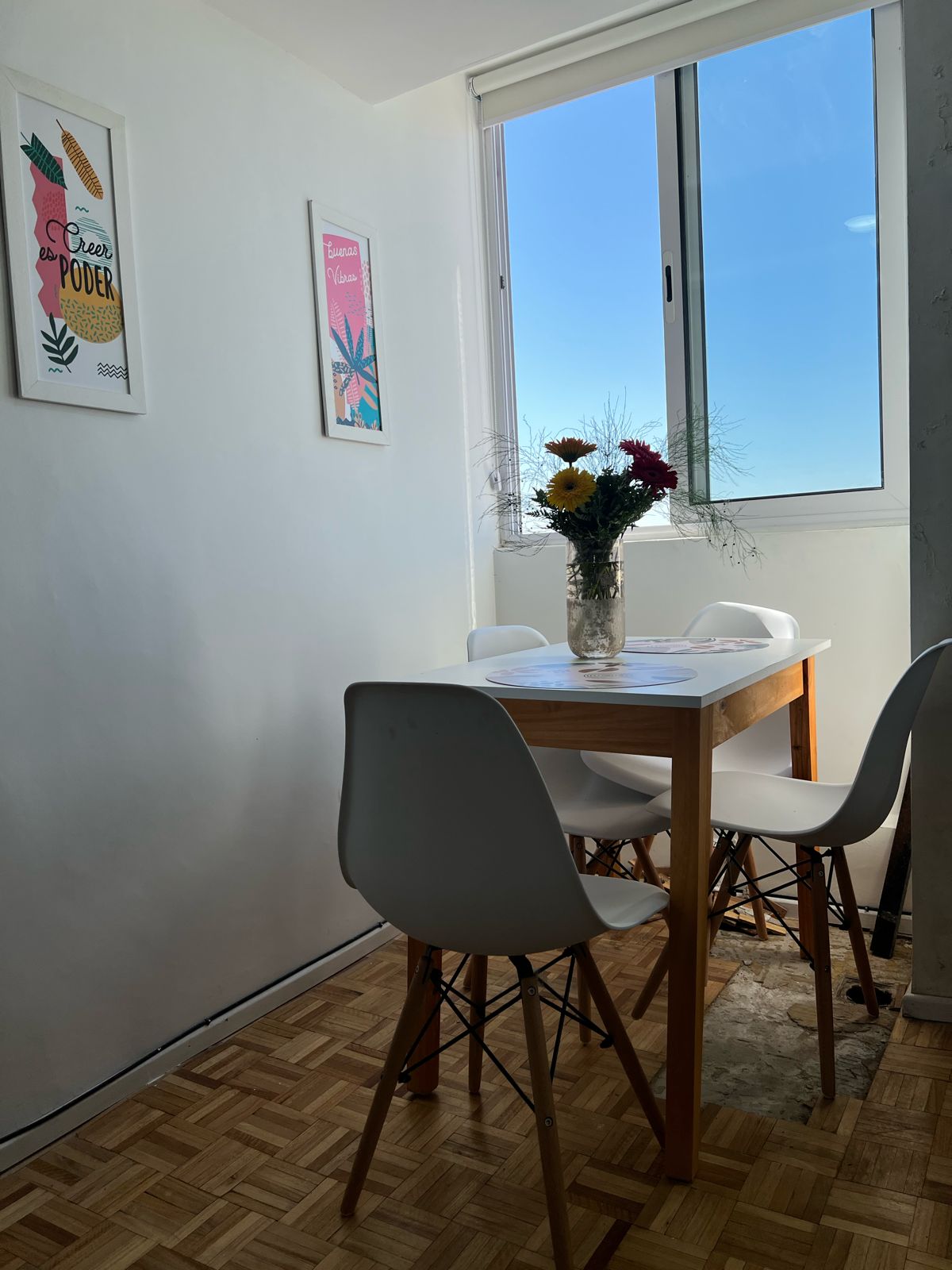 4b022098-89f2-4424-b263-0ea570fc1a6e